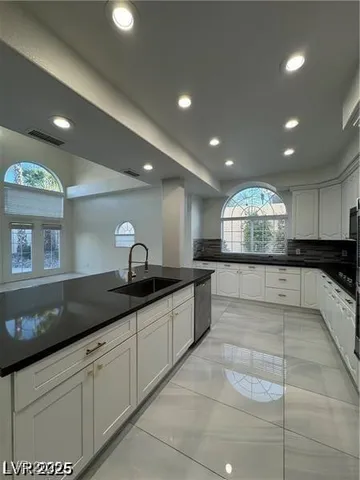 $3,395 | Undisclosed Address, Las Vegas, NV 89128