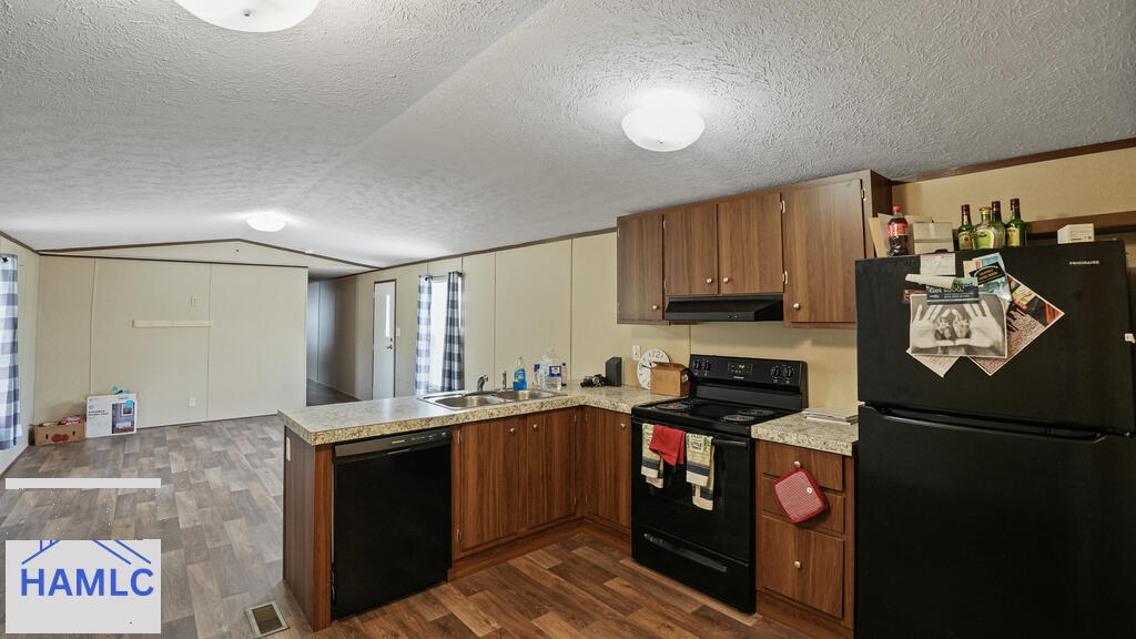 133 Rodman Road Jesup, GA 31545 - Photo 11 of 23 Gallery Image 11