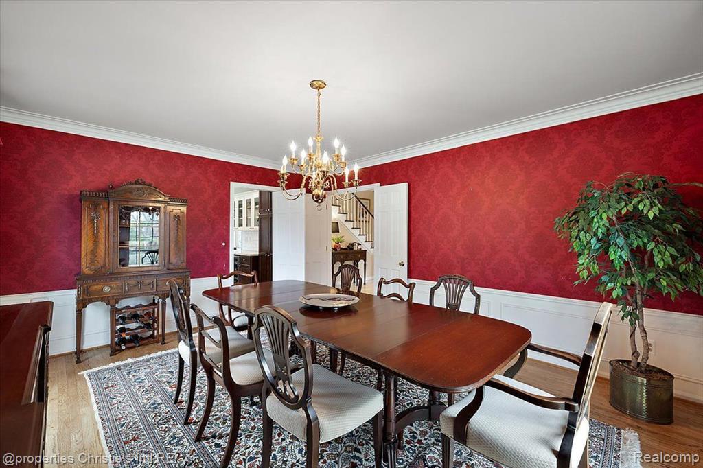 536 Middlesex Road Grosse Pointe Park, MI 48230 - Photo 11 of 47