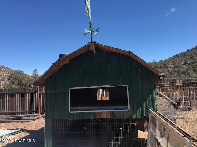 27775 Bucks Road Seligman, AZ 86337 - Photo 26 of 35 IMG_0914
