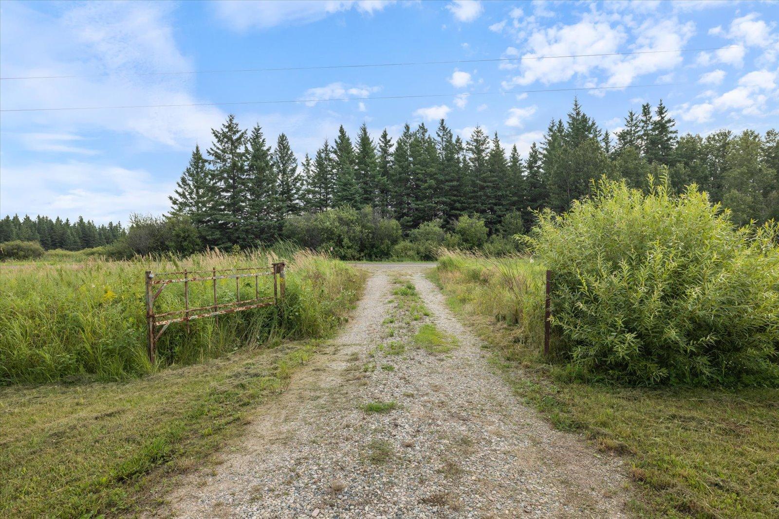 9401 Samuelson Road Angora, MN 55703 - Photo 27 of 38