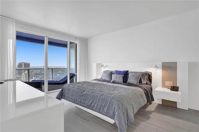 a bed room with a bed