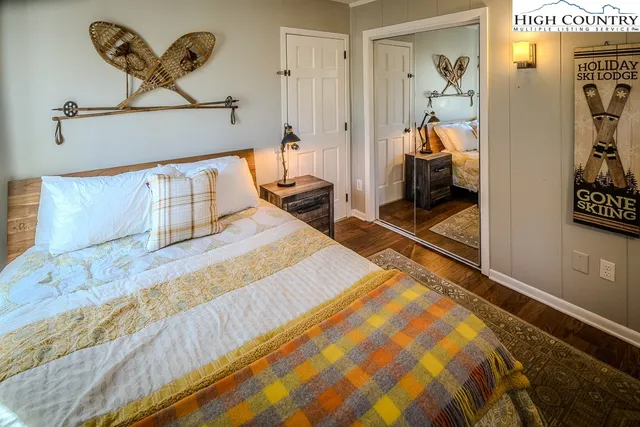 $950,000 | 270 Elk Hill Drive, Banner Elk, NC 28604