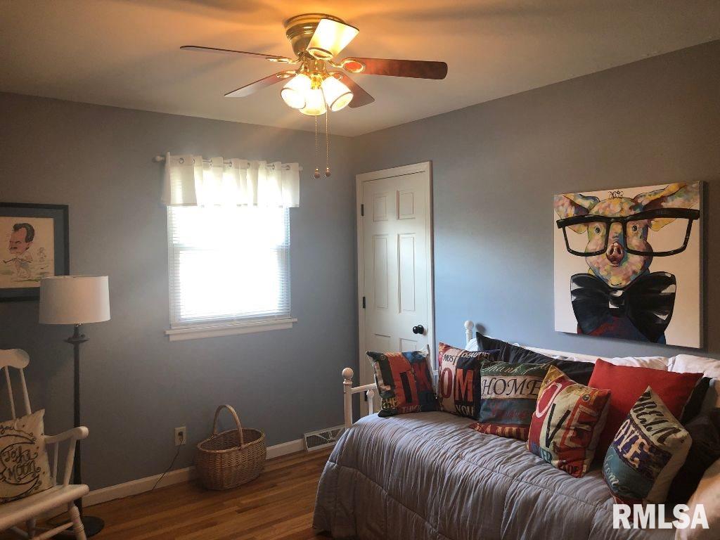 1001 Hampton Road Washington, IL 61571 - Photo 11 of 18 Gallery Image 11