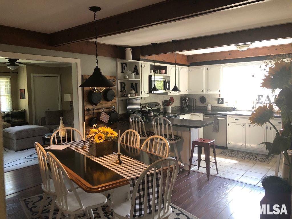 1001 Hampton Road Washington, IL 61571 - Photo 2 of 18 Gallery Image 2