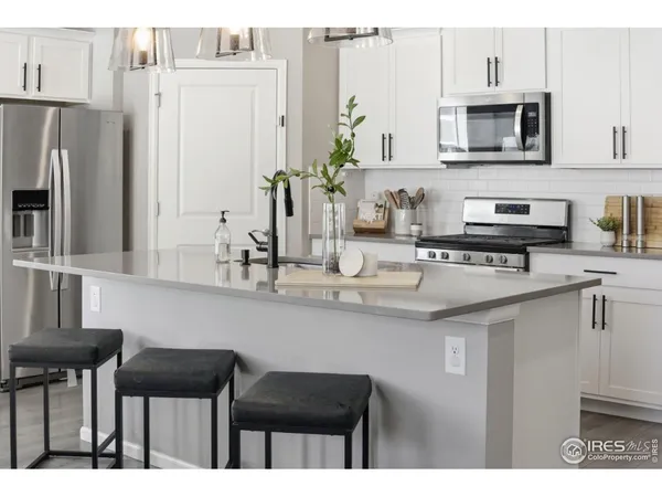 $564,900 | 1572 Illingworth Drive, Windsor, CO 80550