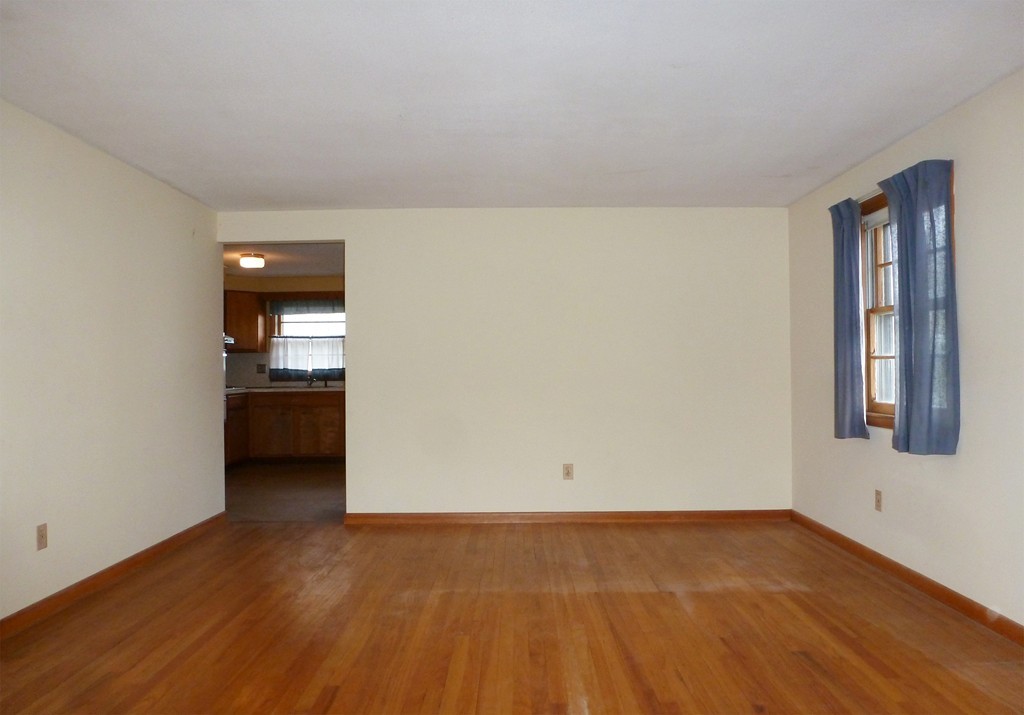 41 Coolidge Road Chicopee, MA 01013 - Photo 5 of 13
