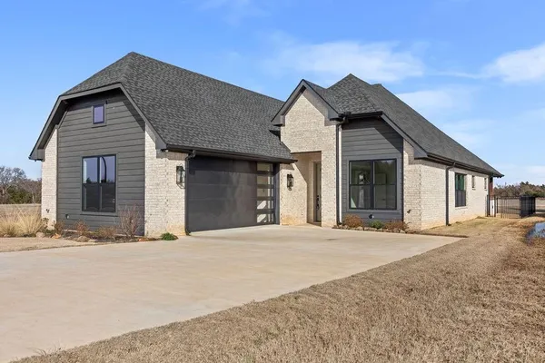 $465,000 | 115 Palisades Drive, Gordonville, TX 76245
