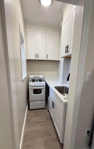 $1,850 | 388 Belmont Street, Unit 2, Manchester, NH 03103