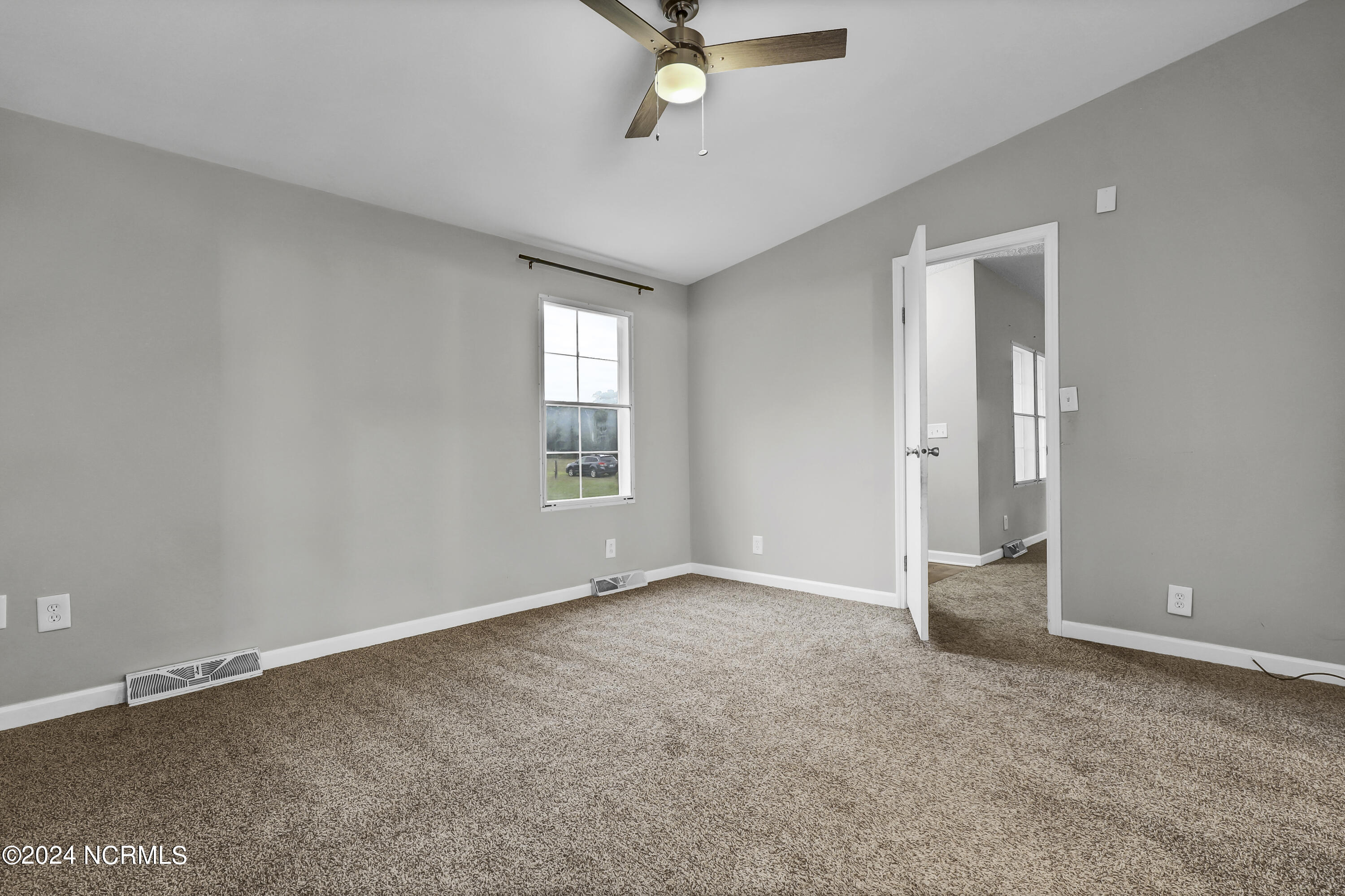 176 Old Fountain Road Richlands, NC 28574 - Photo 18 of 37 6G8A2535