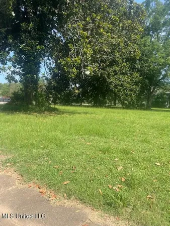 $150,000 | 0 Sycamore Street, Como, MS 38619