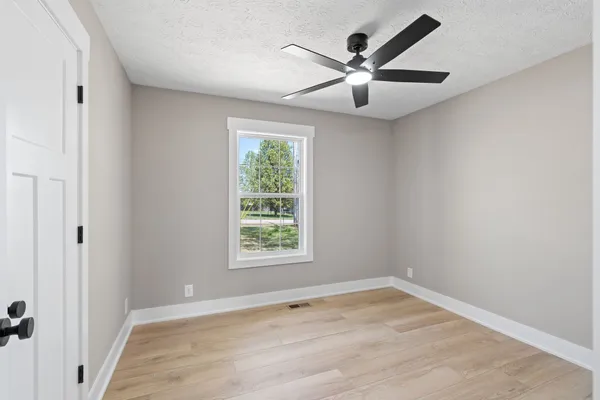 $327,500 | 143 Kimberly Street, Portland, TN 37148