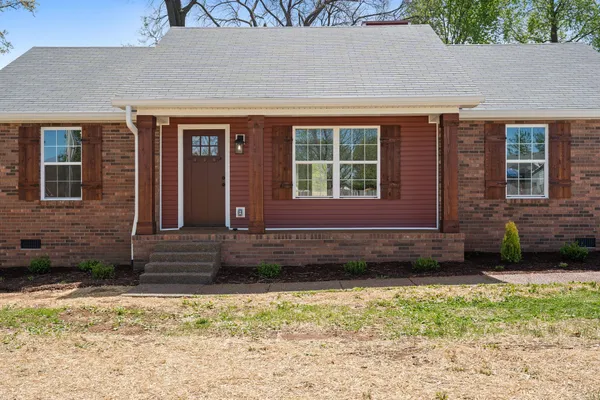 $327,500 | 143 Kimberly Street, Portland, TN 37148