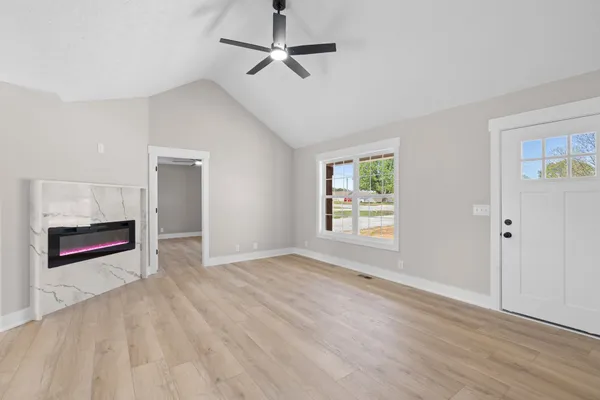 $327,500 | 143 Kimberly Street, Portland, TN 37148