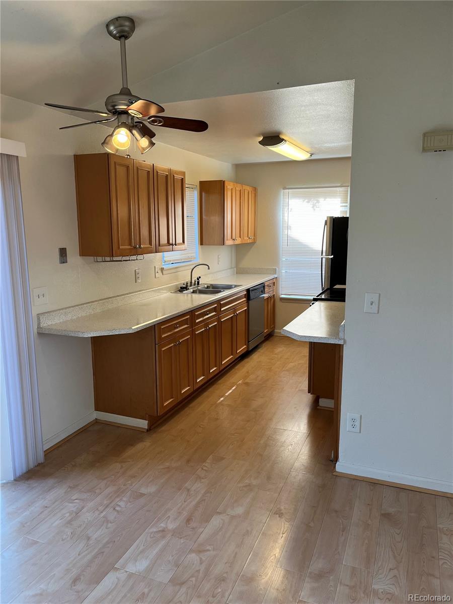 2255 South Buckley Road, Unit 202 Aurora, CO 80013 - Photo 4 of 9