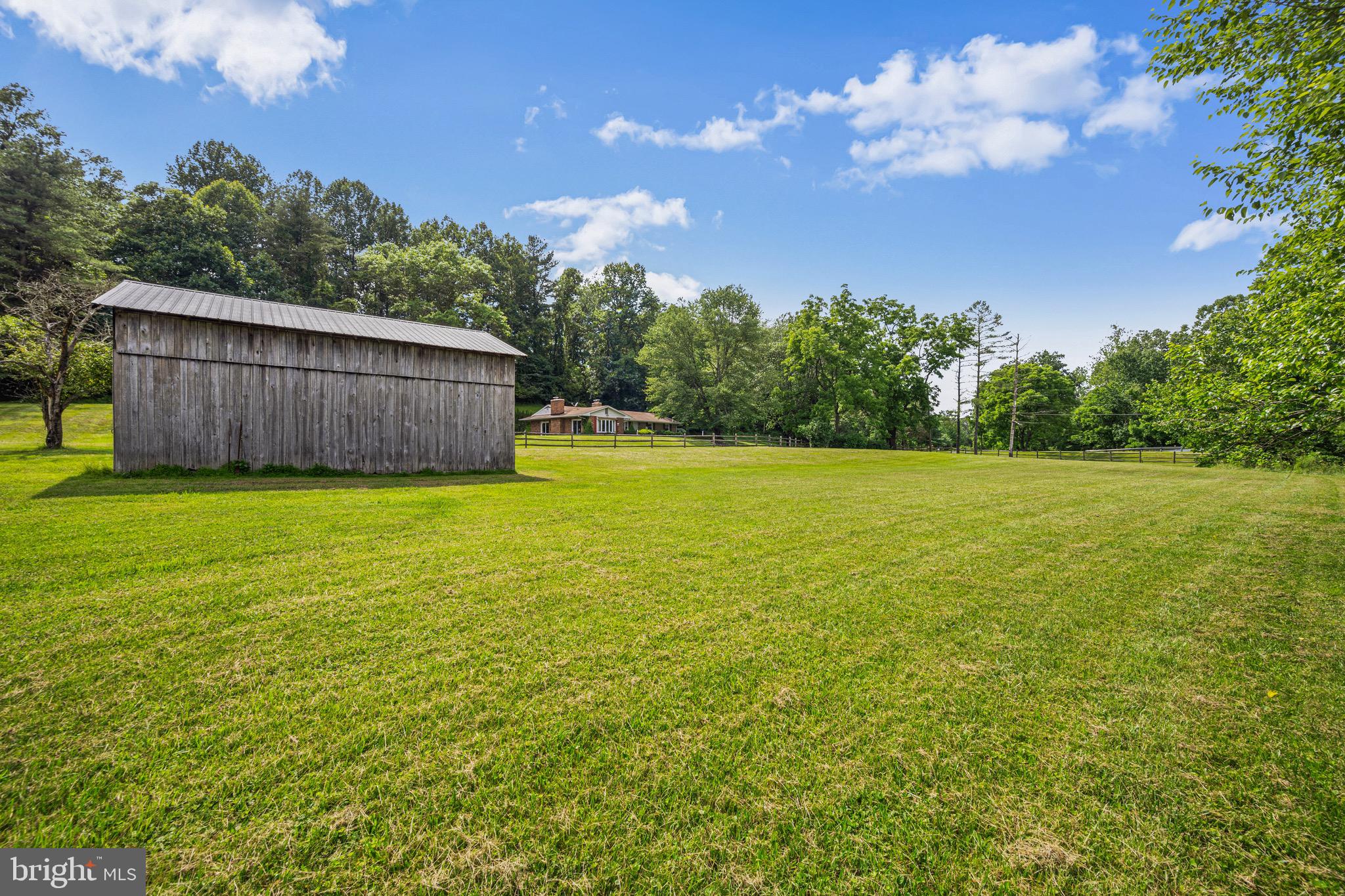 1039 Arnold Road Westminster, MD 21157 - Photo 16 of 49 Gallery Image 16