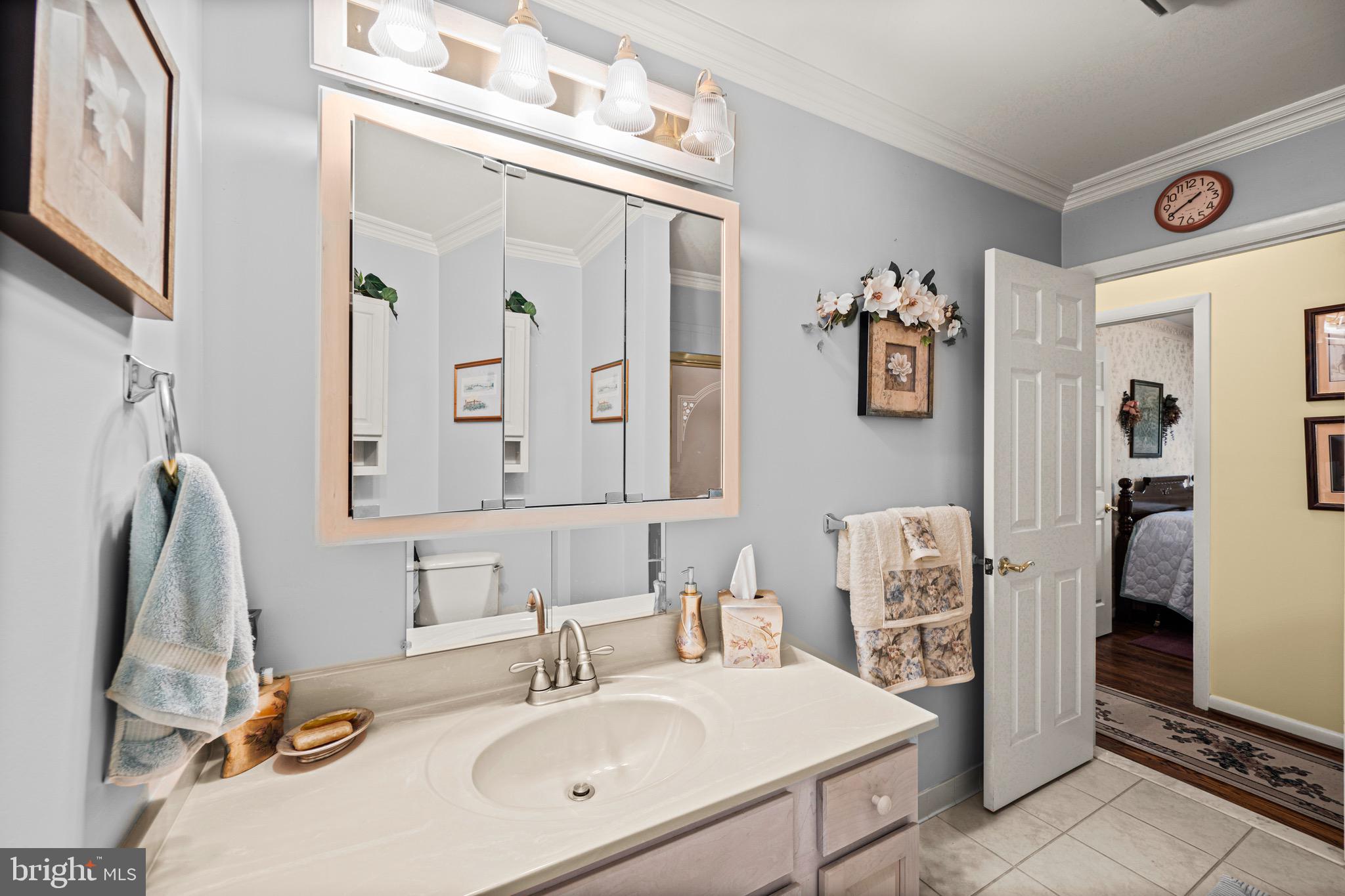 1039 Arnold Road Westminster, MD 21157 - Photo 37 of 49 Gallery Image 37