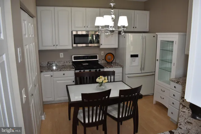 a view of washer and dryer