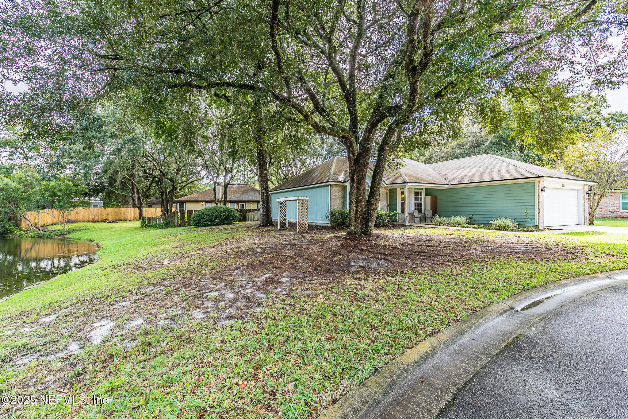 85148 St John Court Yulee, FL 32097 - Photo 2 of 27 DSC05057-HDR