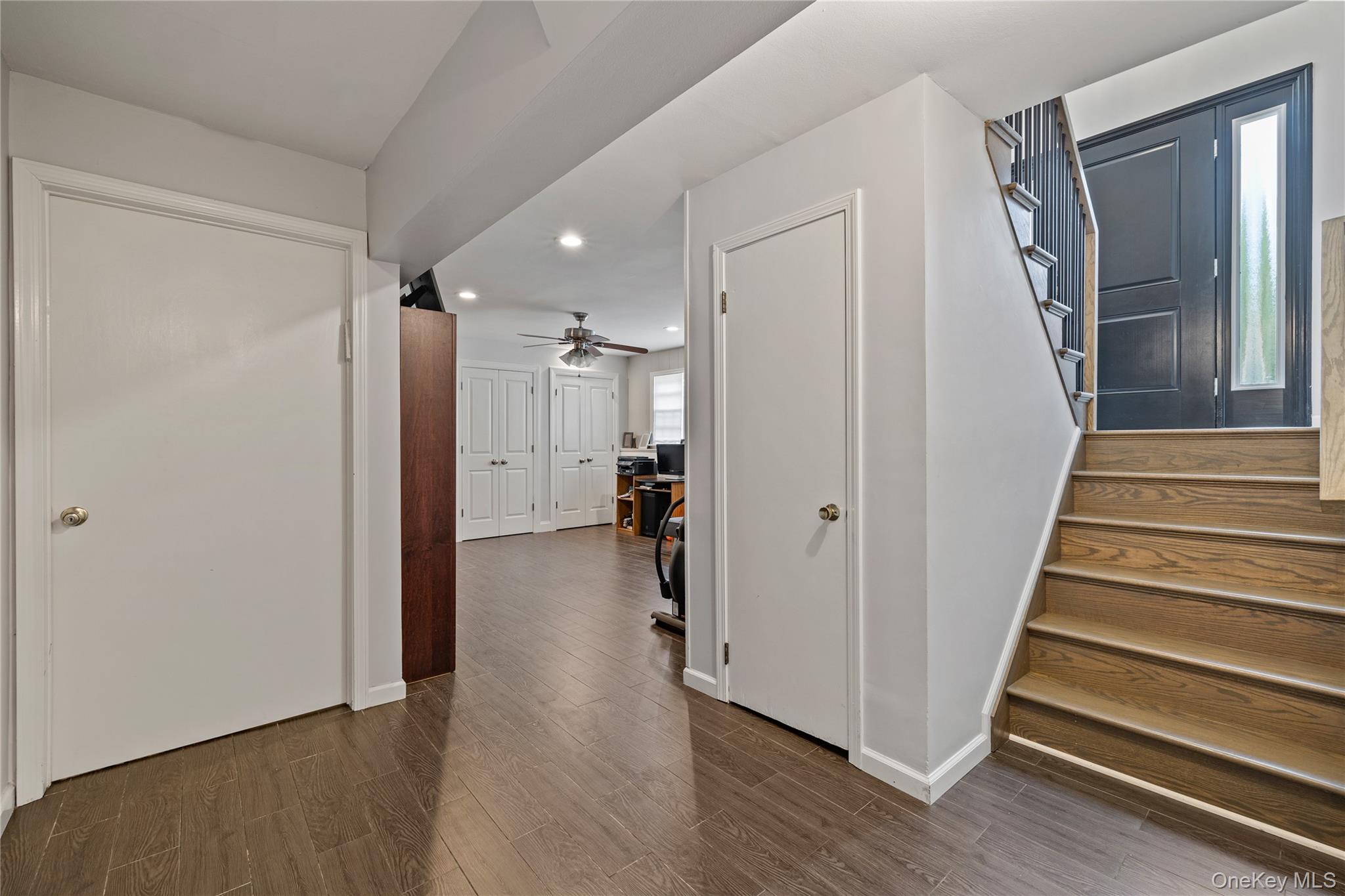 29 Skylark Drive Spring Valley, NY 10977 - Photo 31 of 44 a view of a hallway with wooden floor and entryway