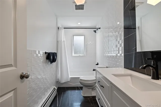 $1,699,000 | 29 Skylark Drive, Spring Valley, NY 10977