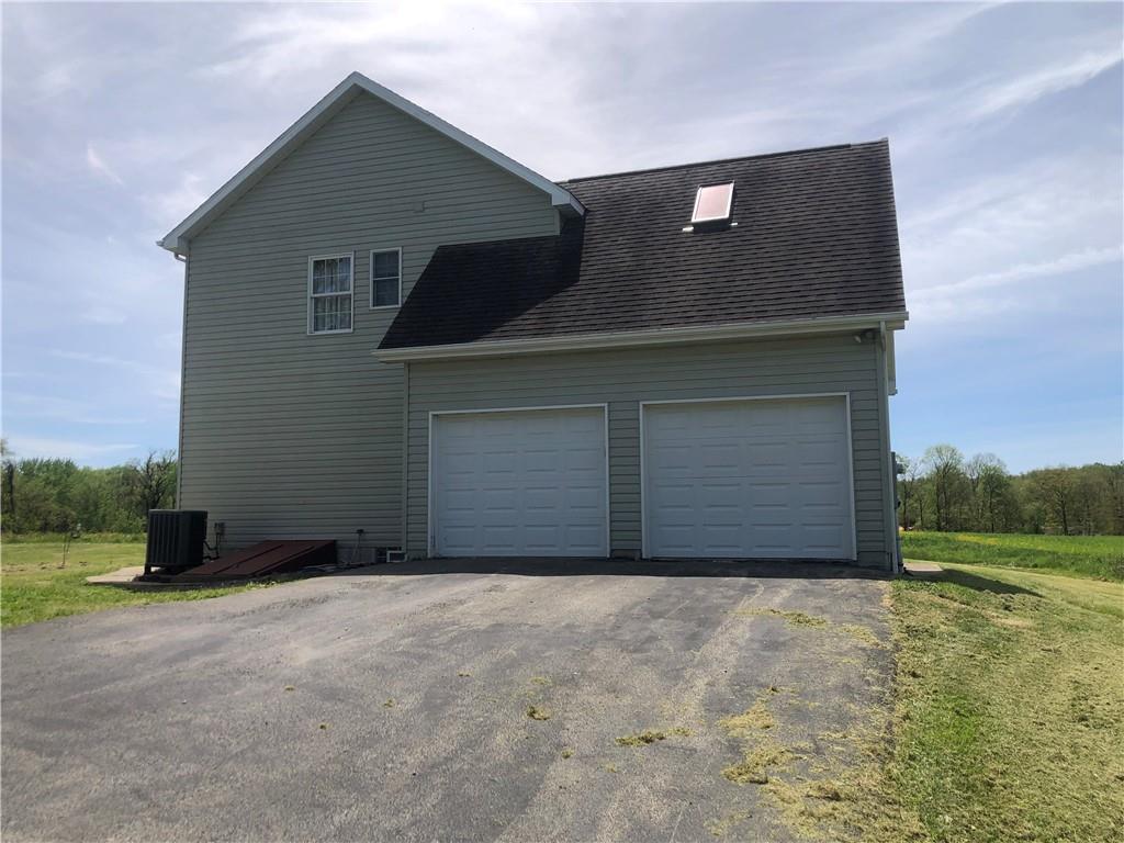 370 Woodside Old Frame Road Smithfield, PA 15478 - Photo 8 of 50