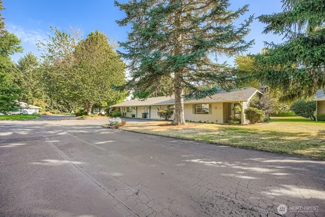 $289,500 | 3300 Carpenter Road Southeast, Unit 100, Lacey, WA 98503