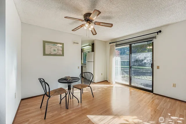 $289,500 | 3300 Carpenter Road Southeast, Unit 100, Lacey, WA 98503