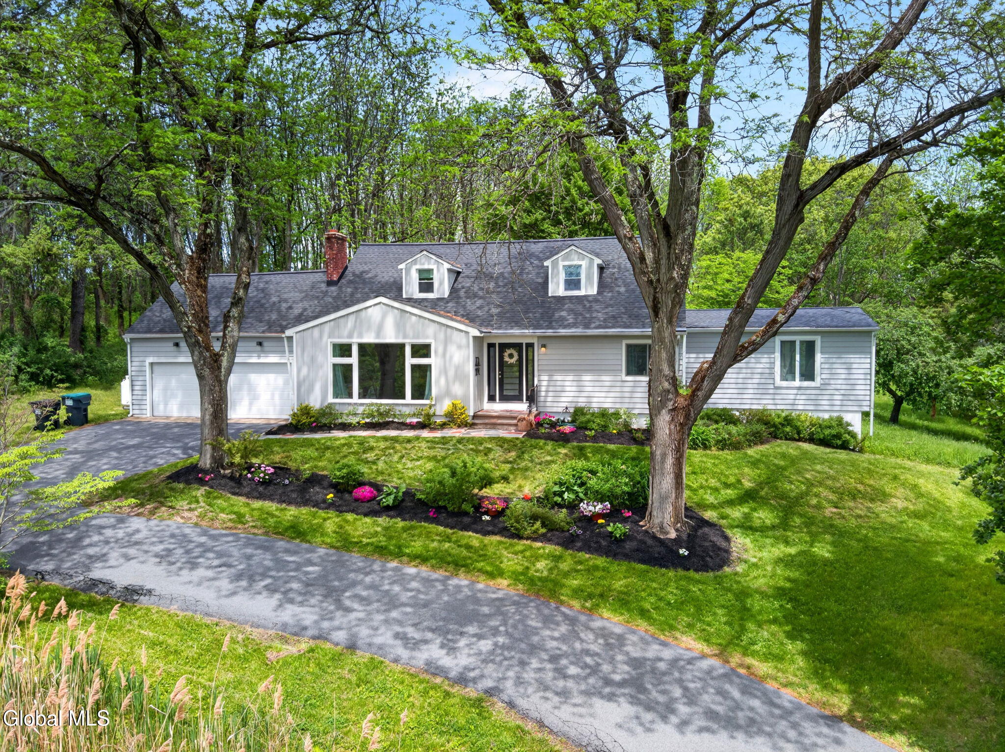 643 Riverview Road Clifton Park, NY 12148 - Photo 1 of 27 IMG_8011