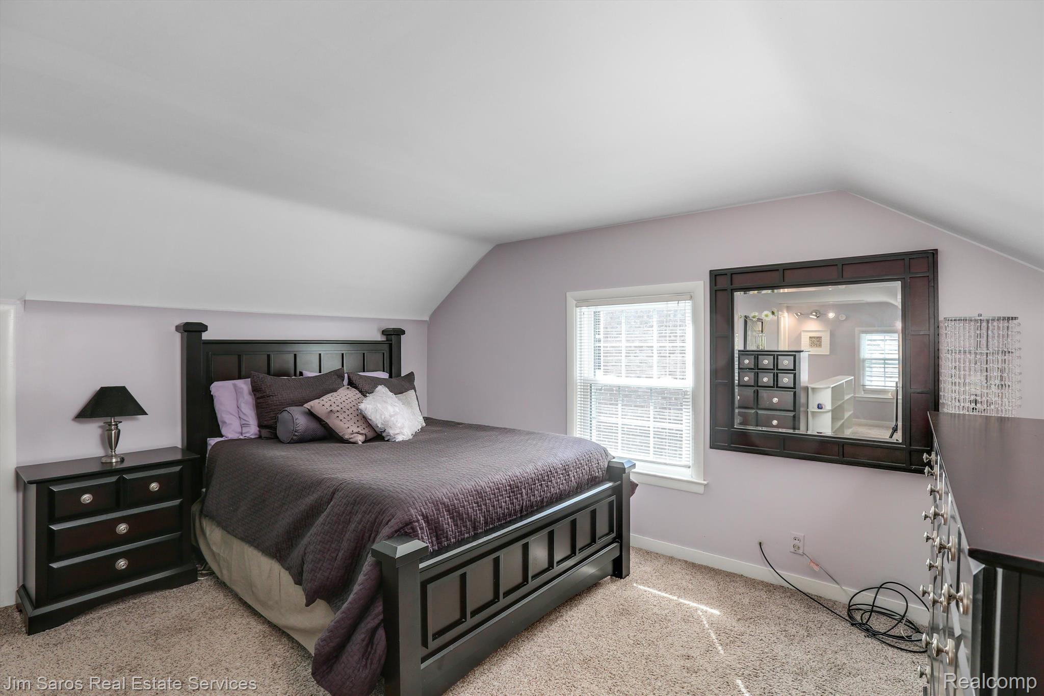 1330 Hampton Road Grosse Pointe, MI 48236 - Photo 15 of 29 Gallery Image 15