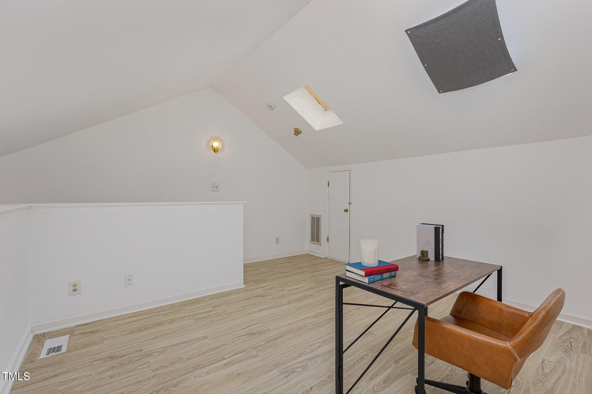 2109 Alpine Road Durham, NC 27707 - Photo 11 of 17 012_cj4a5615-edit_817