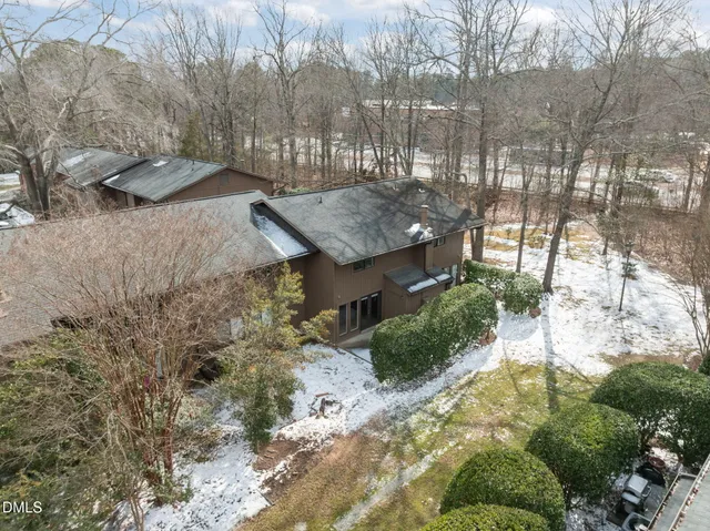 $320,000 | 302 Oak Tree Drive, Chapel Hill, NC 27517