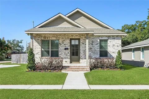 $425,000 | 800 North Bengal Road, Metairie, LA 70003
