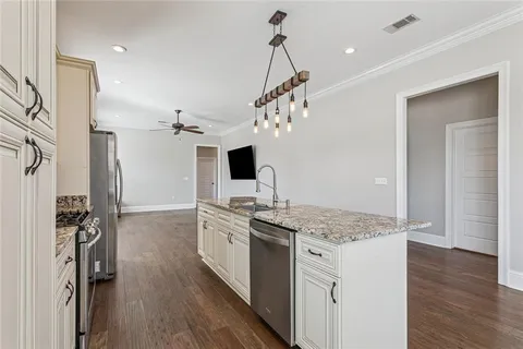 $425,000 | 800 North Bengal Road, Metairie, LA 70003