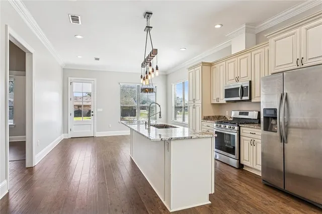 $425,000 | 800 North Bengal Road, Metairie, LA 70003