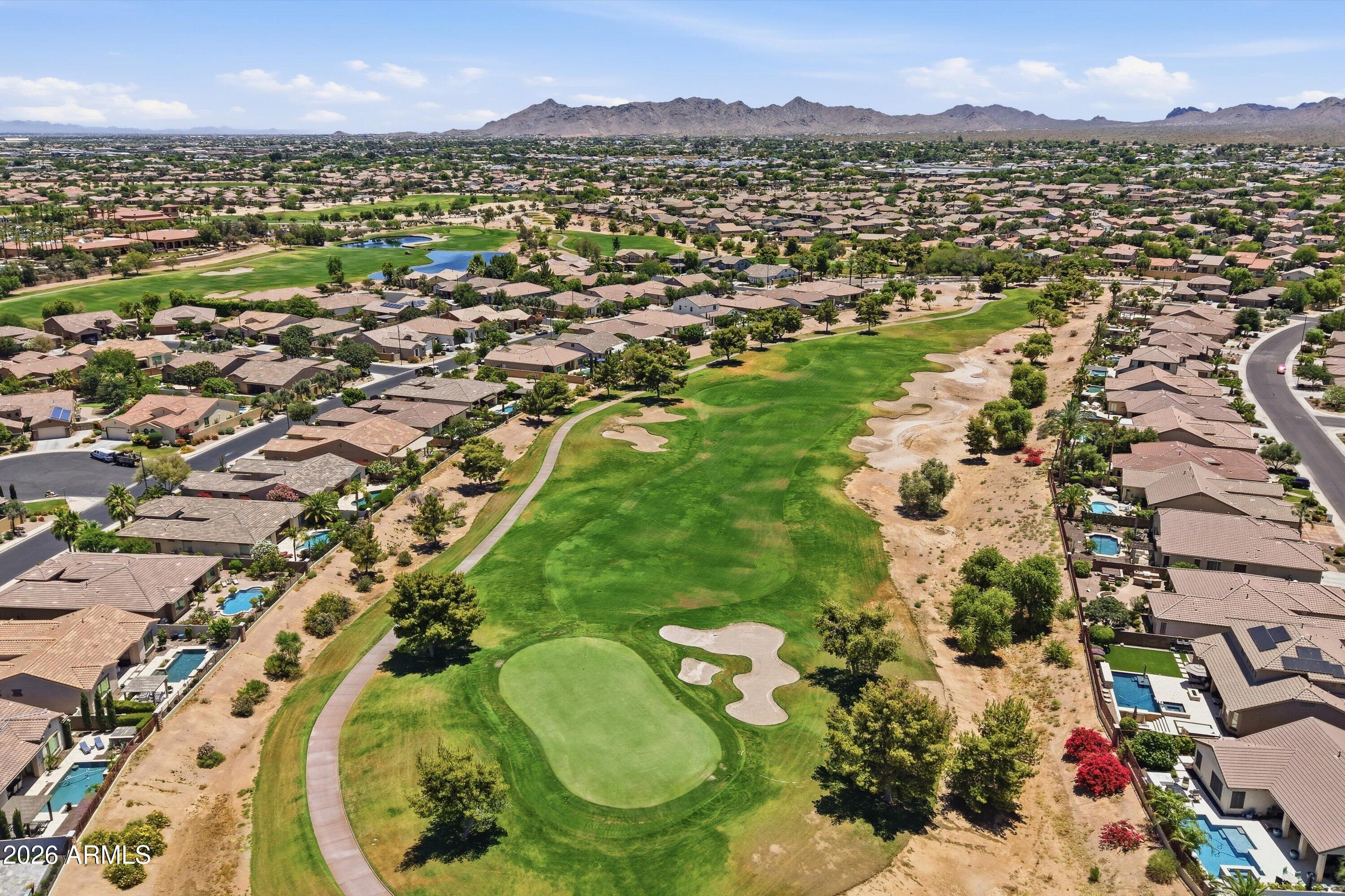 6758 Rachael Way Gilbert, AZ 85298 - Photo 32 of 32 Golf