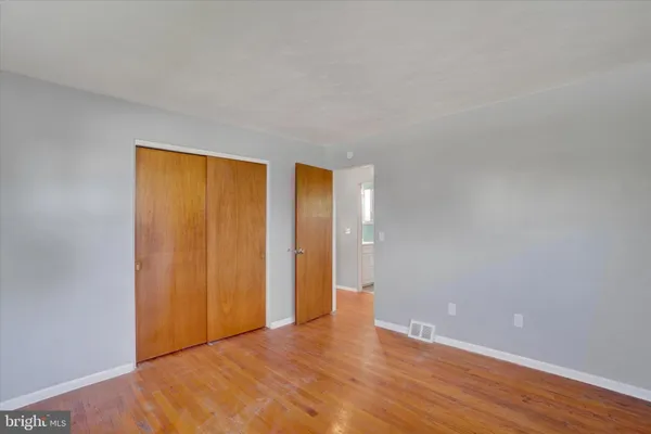 $289,900 | 2833 Anita Drive, Dover, PA 17315