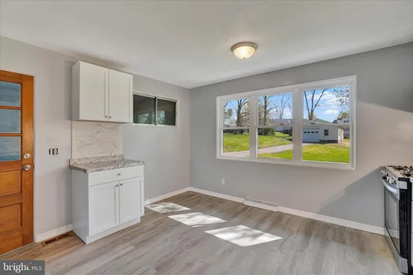 $289,900 | 2833 Anita Drive, Dover, PA 17315