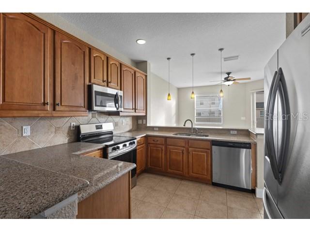 3579 Maple Ridge Loop Kissimmee, FL 34741 - Photo 13 of 31