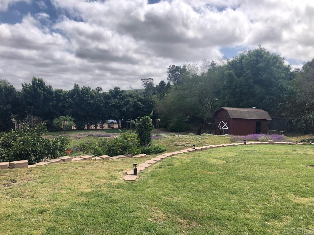 4472 La Canada Road Fallbrook, CA 92028 - Photo 6 of 24