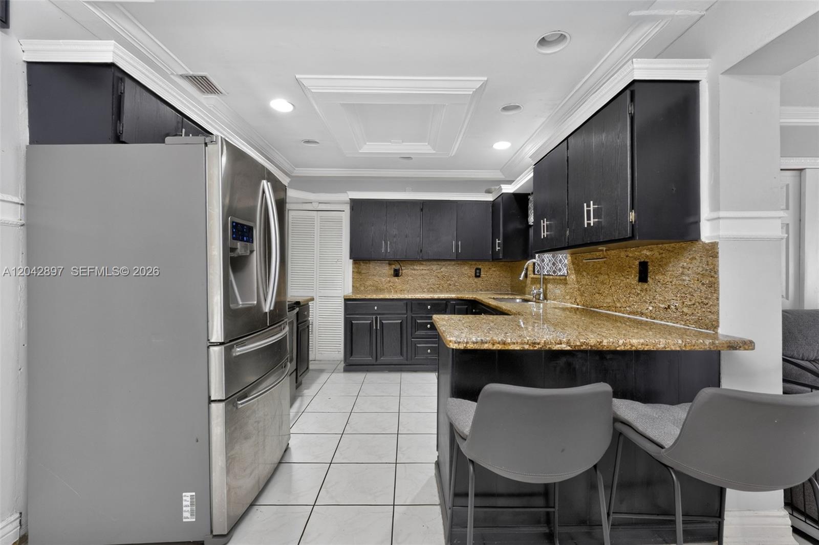 7551 Indigo Street Miramar, FL 33023 - Photo 4 of 25