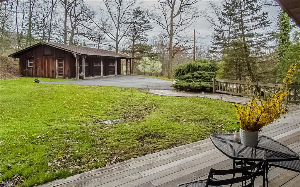 365 Rochester Road Rochester, PA 15074 - Photo 4 of 25
