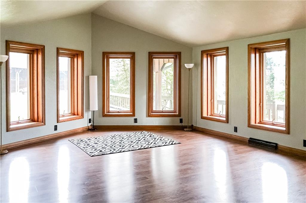 365 Rochester Road Rochester, PA 15074 - Photo 6 of 25