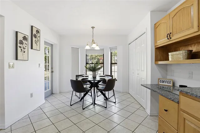 $369,900 | 5070 Northeast 52nd Place, High Springs, FL 32643