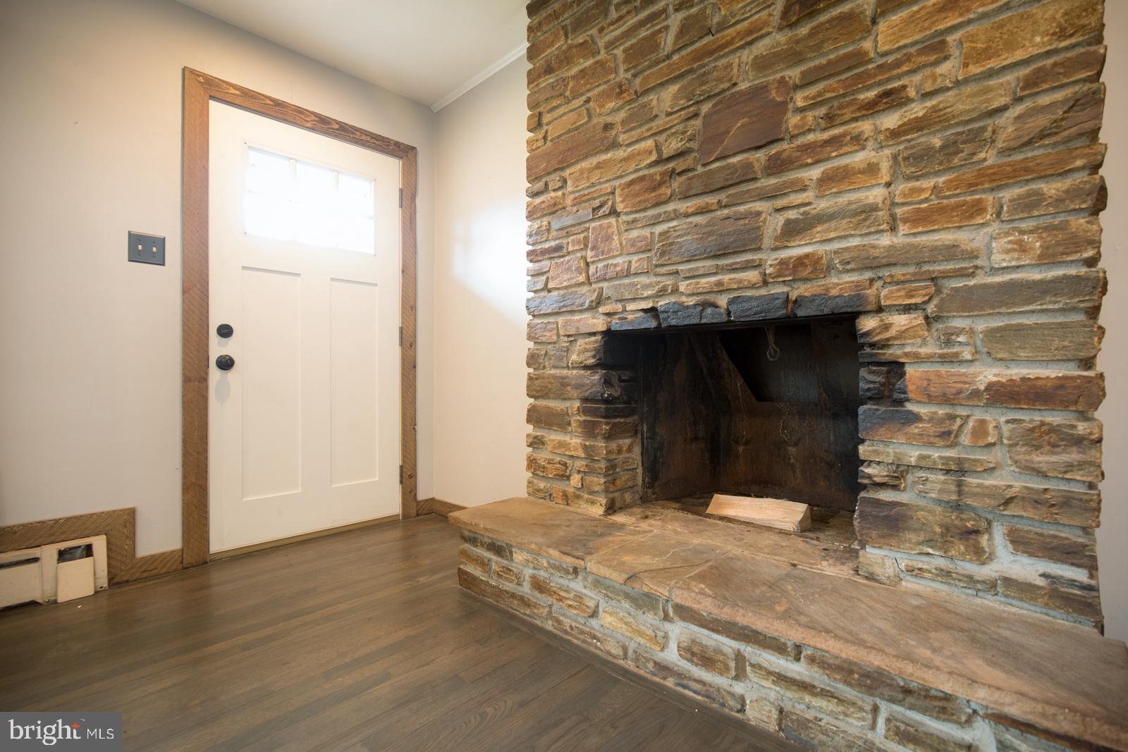 2430 Edgely Road Levittown, PA 19057 - Photo 11 of 52 Gallery Image 11