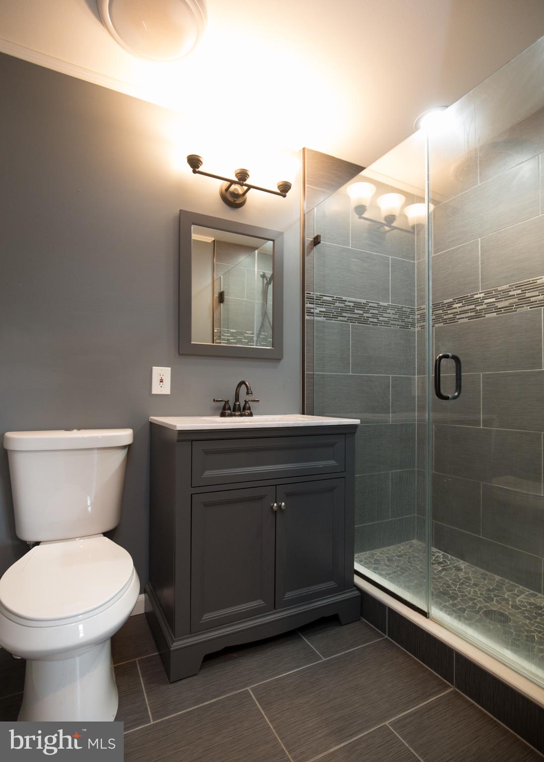 2430 Edgely Road Levittown, PA 19057 - Photo 20 of 52 Gallery Image 20