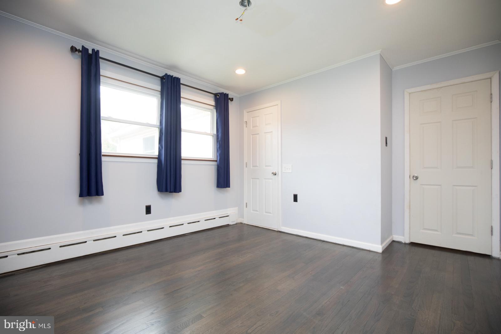 2430 Edgely Road Levittown, PA 19057 - Photo 35 of 52 Gallery Image 35
