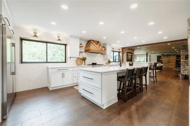 $2,695,000 | 6126 Rossier Road, Canandaigua Town, NY 14424