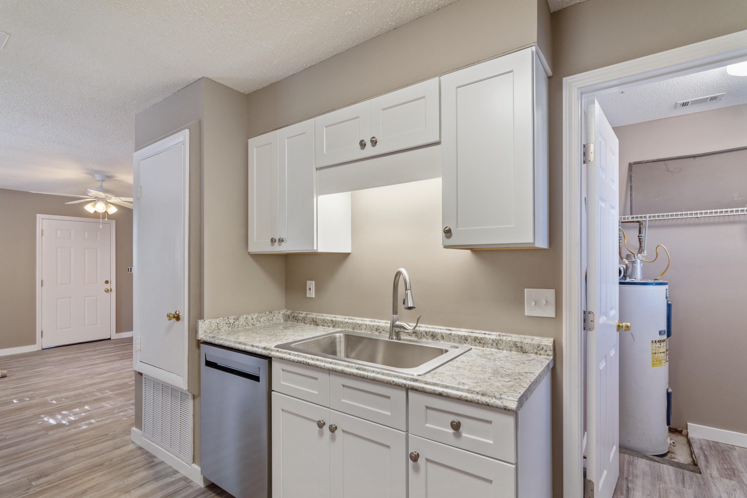 98 Josie Road Mary Esther, FL 32569 - Photo 13 of 32 Josie Rd Apartments-05