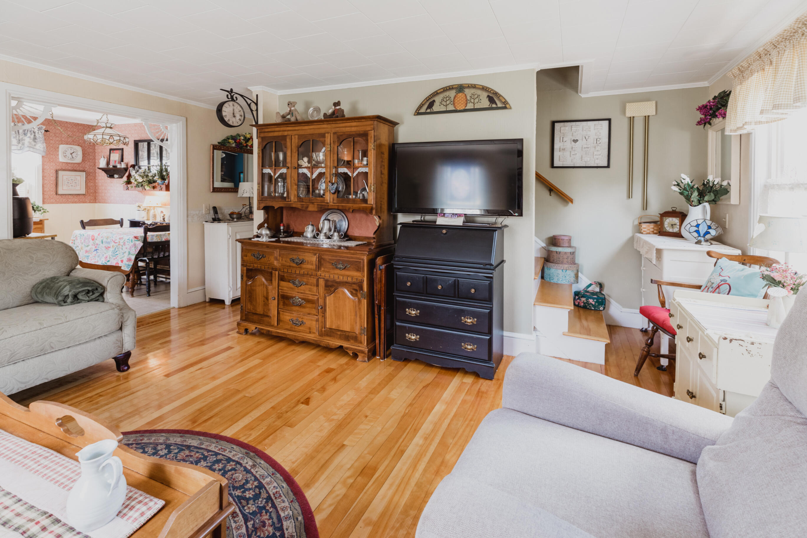 344 Maple Street Bangor, ME 04401 - Photo 17 of 41 344MaplestBangor_Aug_2022-15b